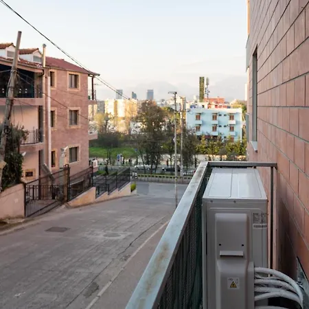 Comfort Apartment Tirana