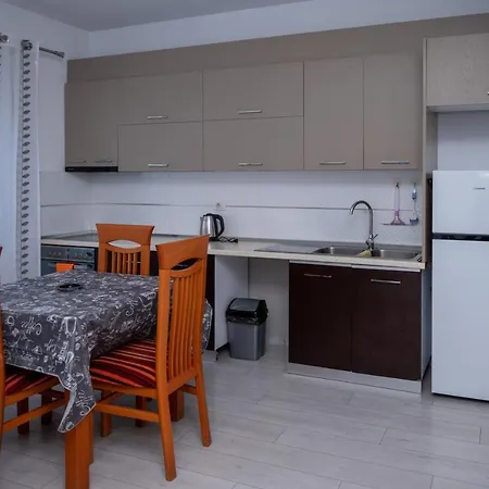 Comfort Apartment Tirana